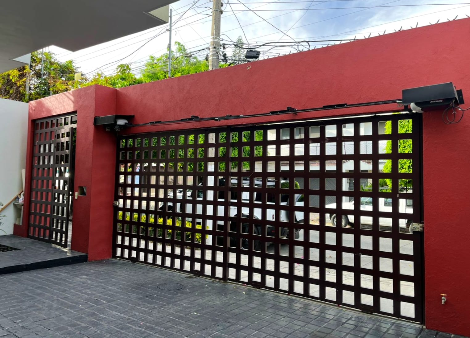 CASA EN RENTA EN JARDINES UNIVERSIDAD — foto 2