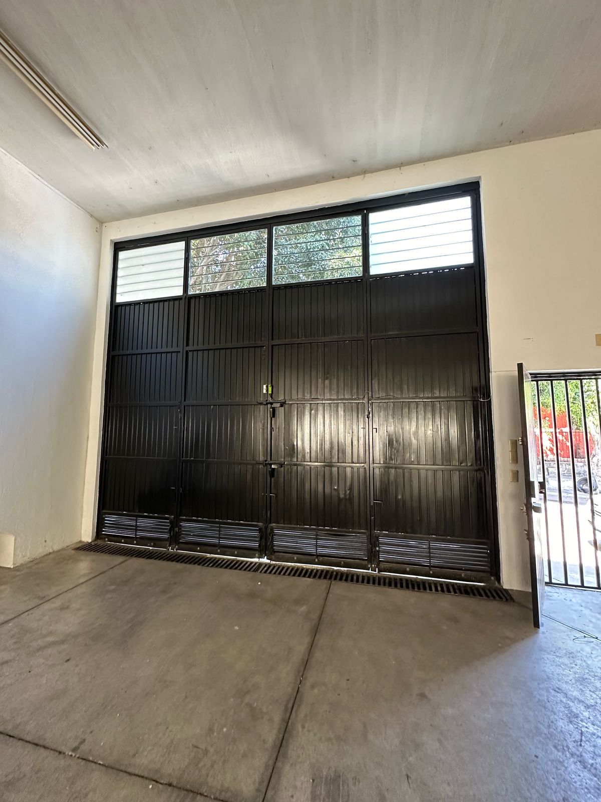 BODEGA EN RENTA EN EMILIANO ZAPATA, GUADALAJARA — foto 3